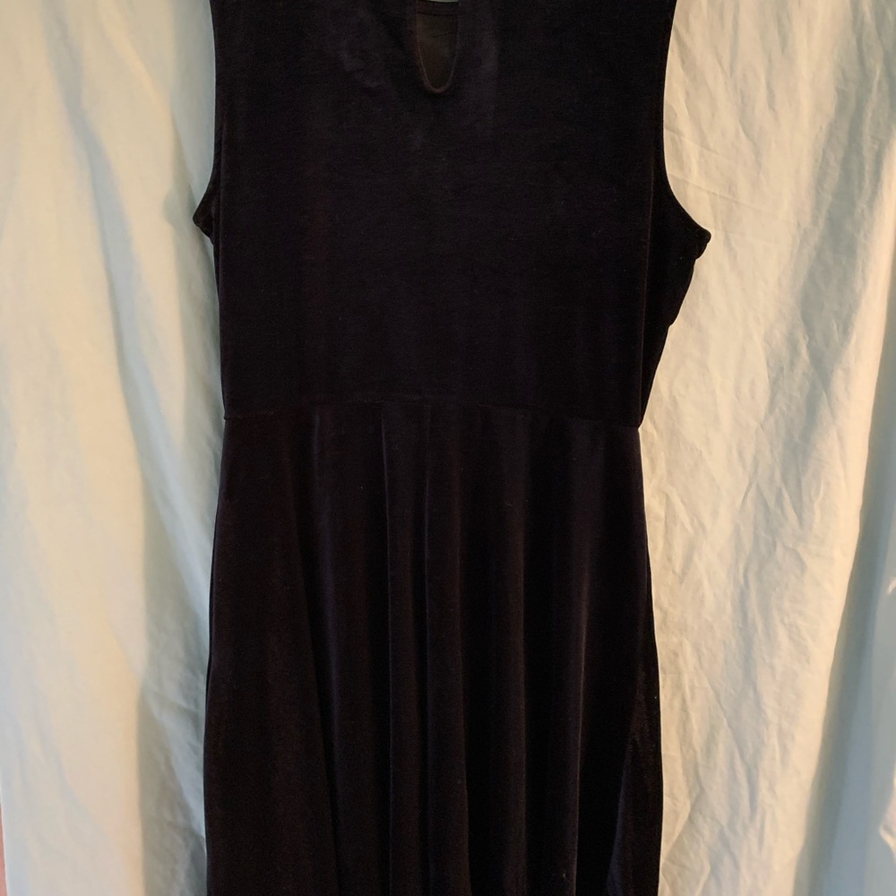 Junior’s Black Dress